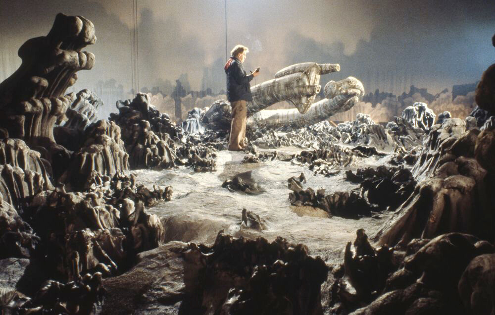 https://s2.radikal.cloud/2024/09/24/Alien-1979-directed-by-Ridley-Scott.14.jpeg